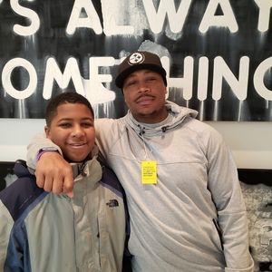 Meet your Posher, Demetris